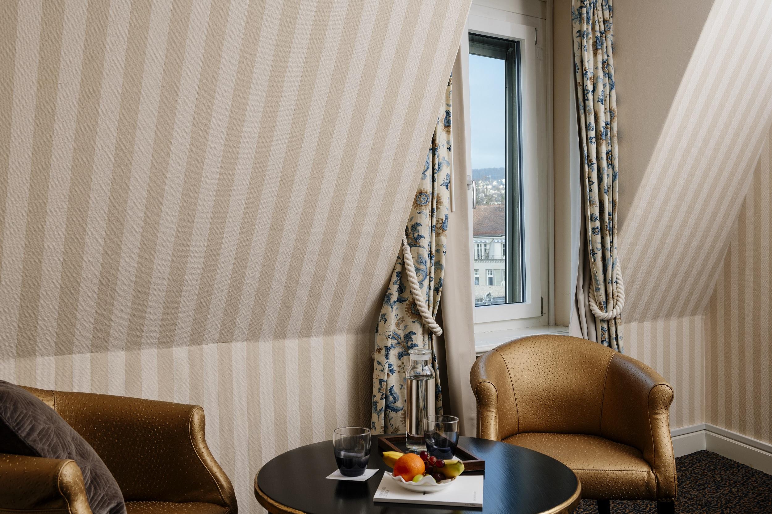 Small Luxury Hotel Ambassador Zürich Kültér fotó